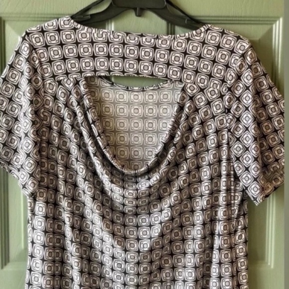 YUMMY PLUS Geo Sheath Dress Cut Out Back 3X - Picture 6 of 6